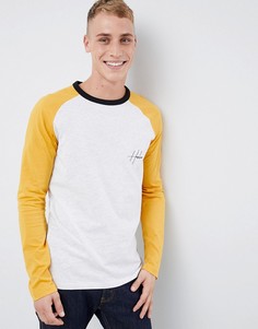 Серая футболка с длинными рукавами реглан и вышивкой New Look - Серый