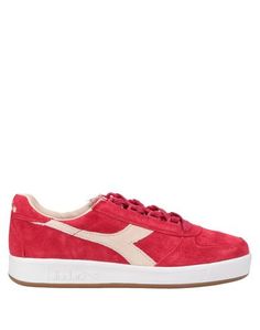 Низкие кеды и кроссовки Diadora