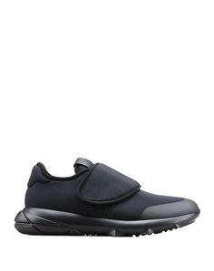 Низкие кеды и кроссовки Emporio Armani