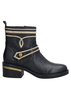 Полусапоги и высокие ботинки Guess