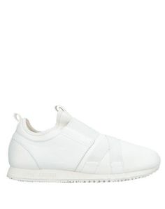 Низкие кеды и кроссовки Diadora