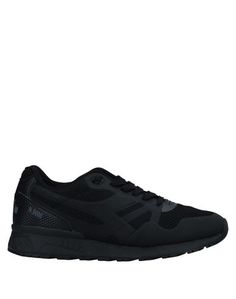 Низкие кеды и кроссовки Diadora