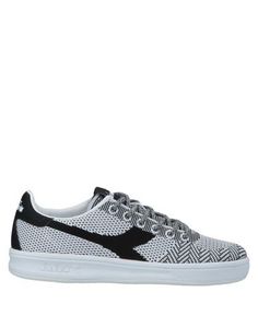 Низкие кеды и кроссовки Diadora