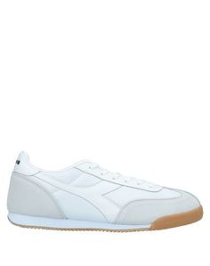 Низкие кеды и кроссовки Diadora