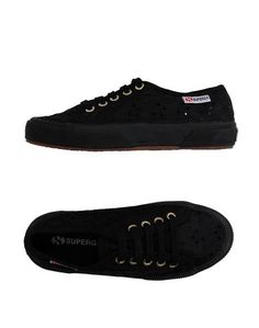 Низкие кеды и кроссовки Superga