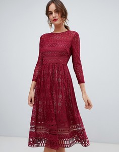 Кружевное приталенное платье миди ASOS DESIGN Premium - Красный