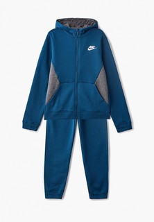 Костюм спортивный Nike