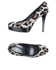 Туфли на платформе Stuart Weitzman