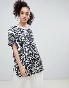 Футболка с принтом Adidas Originals Leoflage - Мульти