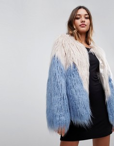 Boohoo two tone mongolian faux fur coat in multi - Синий