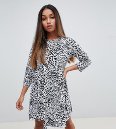 Свободное платье с леопардовым принтом ASOS DESIGN Petite ultimate - Мульти