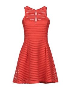 Короткое платье Guess