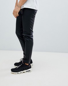 Черные брюки из искусственной кожи boohooMAN - Черный