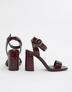 Босоножки на каблуке с эффектом крокодиловой кожи New Look - Красный
