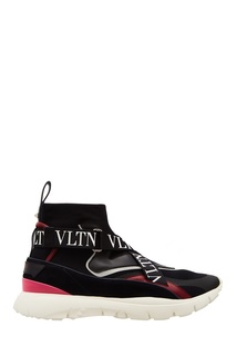 Высокие черные кроссовки Valentino