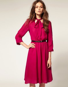 Платье миди с бантом и эластичным поясом ASOS - Розовый