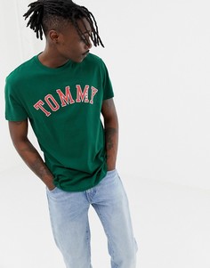 Зеленая футболка с логотипом Tommy Jeans Essential - Зеленый