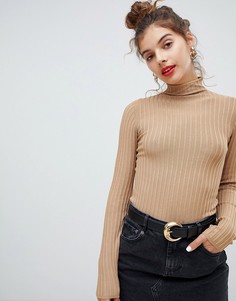 Джемпер в рубчик с высоким воротником Bershka - Бежевый