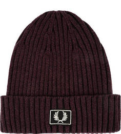 Хлопковая шапка мелкой вязки с нашивкой Fred Perry