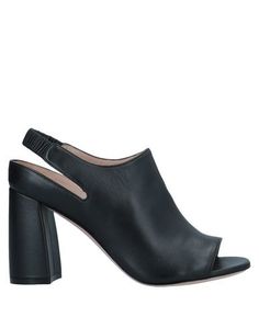 Сандалии Stuart Weitzman