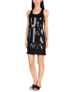 Пляжное платье Moschino
