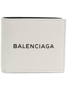 Аксессуары Balenciaga