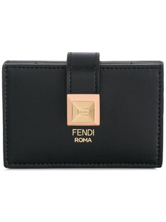 Аксессуары Fendi