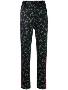 Одежда Equipment