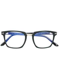 Аксессуары Tom Ford Eyewear