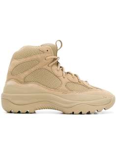 Обувь Yeezy