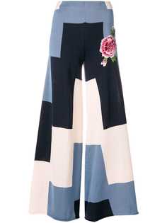 Одежда Circus Hotel