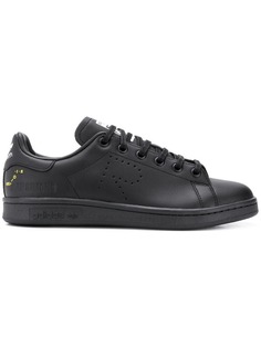 Обувь Adidas by Raf Simons