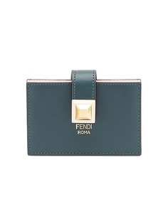 Аксессуары Fendi