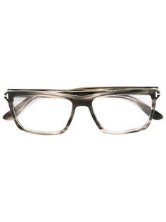 Аксессуары Tom Ford Eyewear