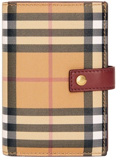Аксессуары Burberry