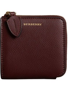 Аксессуары Burberry