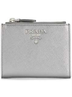 Аксессуары Prada