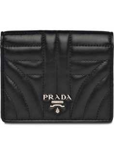 Аксессуары Prada