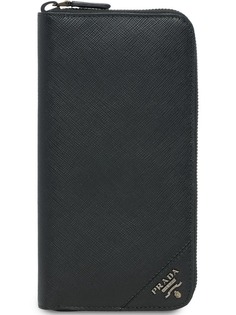 Аксессуары Prada