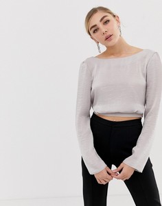 Серебристая укороченная блузка со свободным воротом Miss Selfridge - Бежевый