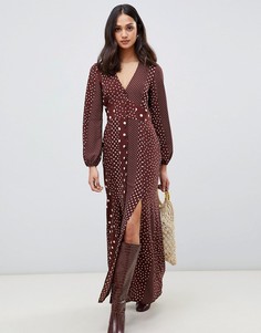 Платье макси с пышными рукавами в горошек Miss Selfridge - Коричневый