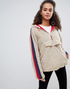 Куртка из искусственного меха с капюшоном Bershka - Черный