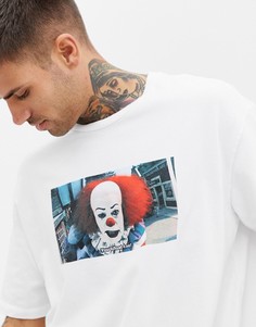 Белая футболка в духе Хэллоуина с принтом IT на груди Bershka - Белый