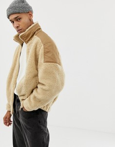 Бежевая куртка из искусственной цигейки на молнии Bershka - Бежевый