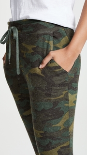 SUNDRY Camo Joggers
