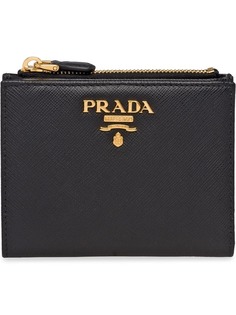 Аксессуары Prada