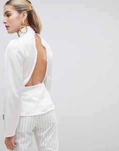 Блузка с высоким воротом и открытой спиной Fashion Union - Кремовый