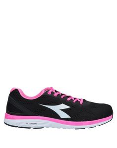 Низкие кеды и кроссовки Diadora