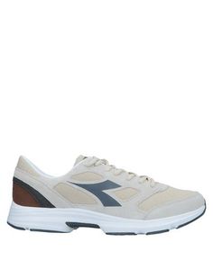 Низкие кеды и кроссовки Diadora