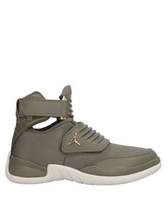 Высокие кеды и кроссовки Jordan